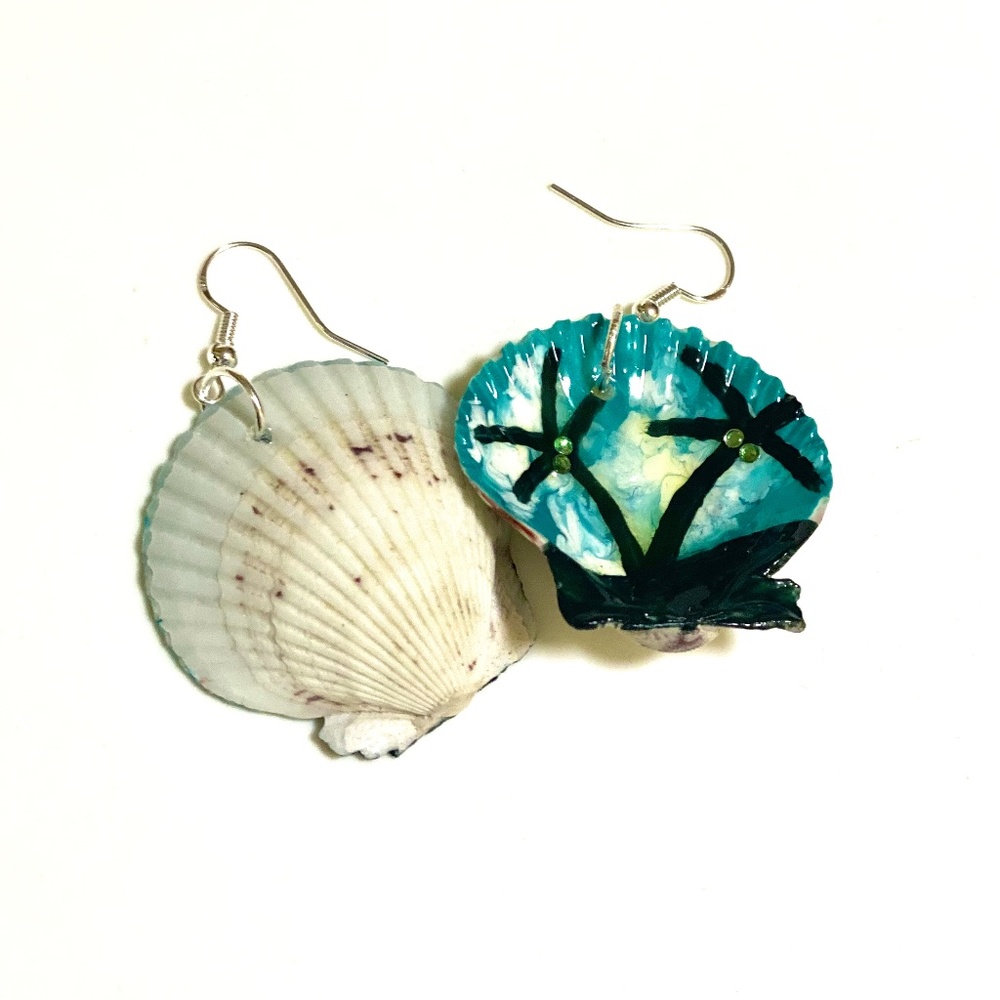Blue Palms Seashell Earrings